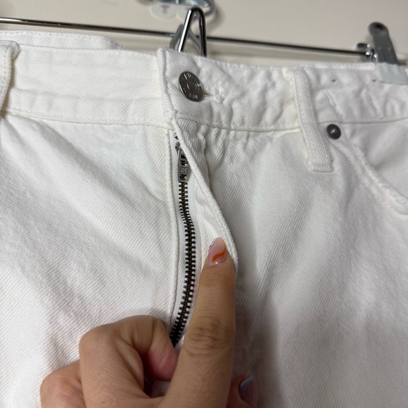 MADEWELL Relaxed Denim Distressed White 100% Cotton Summer Rigid Denim Shorts - Picture 8 of 12